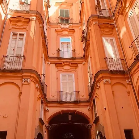 Mini-flat Toledo Апартаменты Неаполь