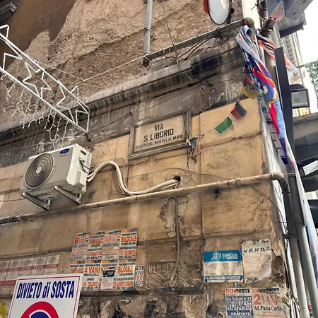 Mini-flat Toledo Неаполь